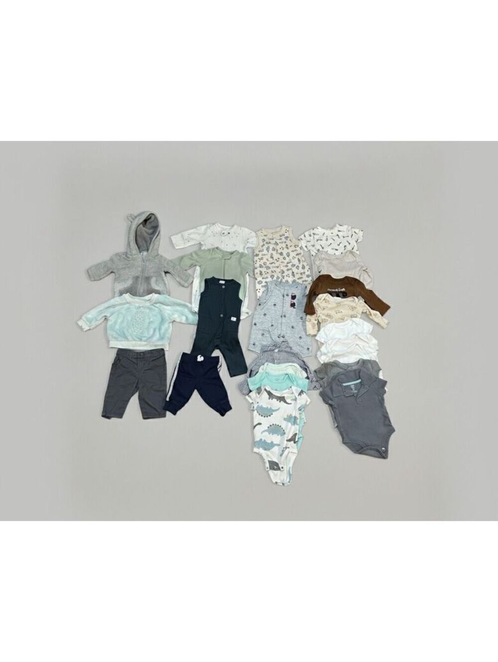 Baby Boy cloth bundle Set  3 Months Gently Used 22 Pcs Mixed Brands